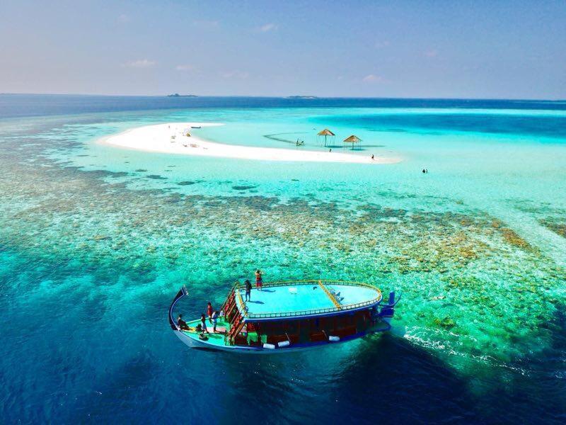 Sunrise By White Sand Dhigurah Dhigurah  Exteriör bild