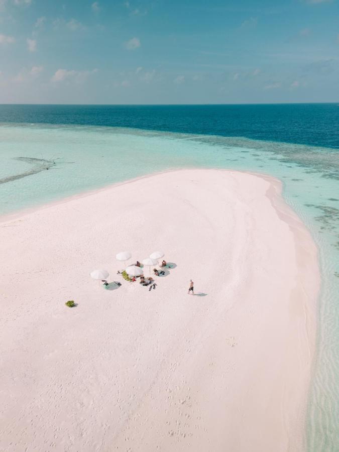 Sunrise By White Sand Dhigurah Dhigurah  Exteriör bild